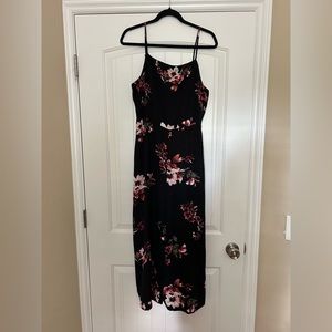 Wild Fable floral jumpsuit. Size M.